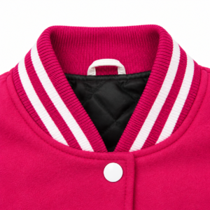 neckline details